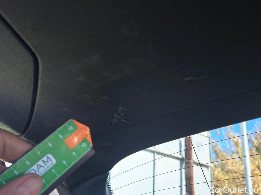  Bmw  Serie 1 BMW  / 2019 / 5P / berlina con portón 116d #26