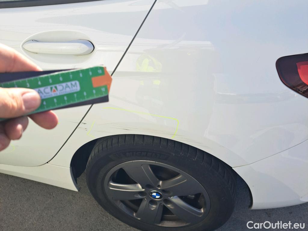  Bmw  Serie 1 BMW  / 2019 / 5P / berlina con portón 116d #9