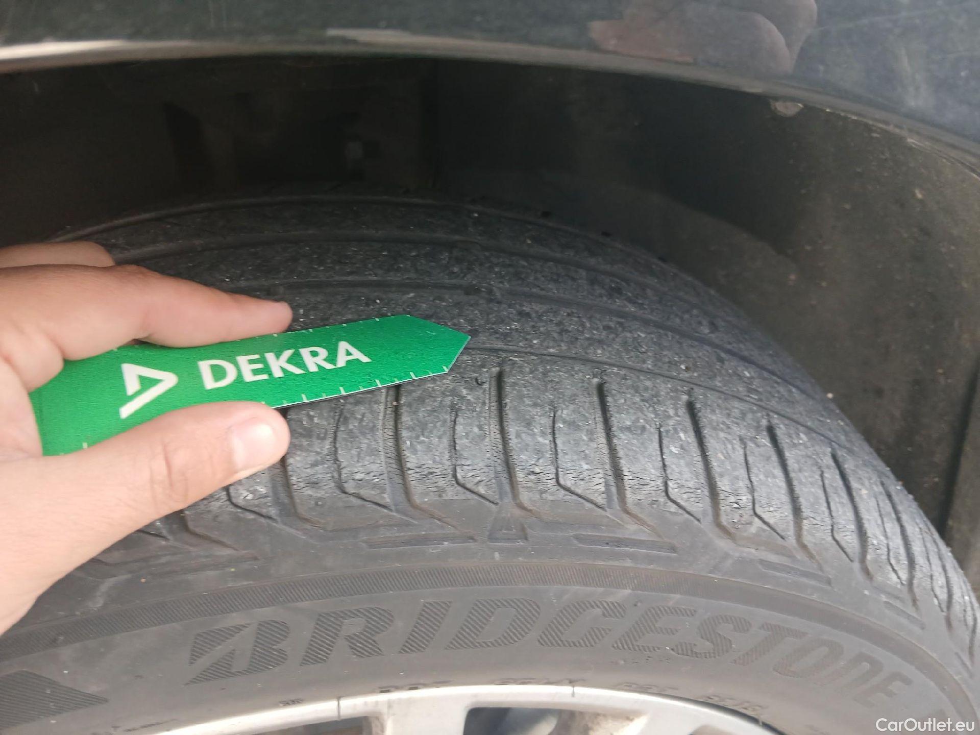  Audi  Q2 AUDI  / 2016 / 5P / todoterreno Design 30 TFSI 85kW (116CV) #1