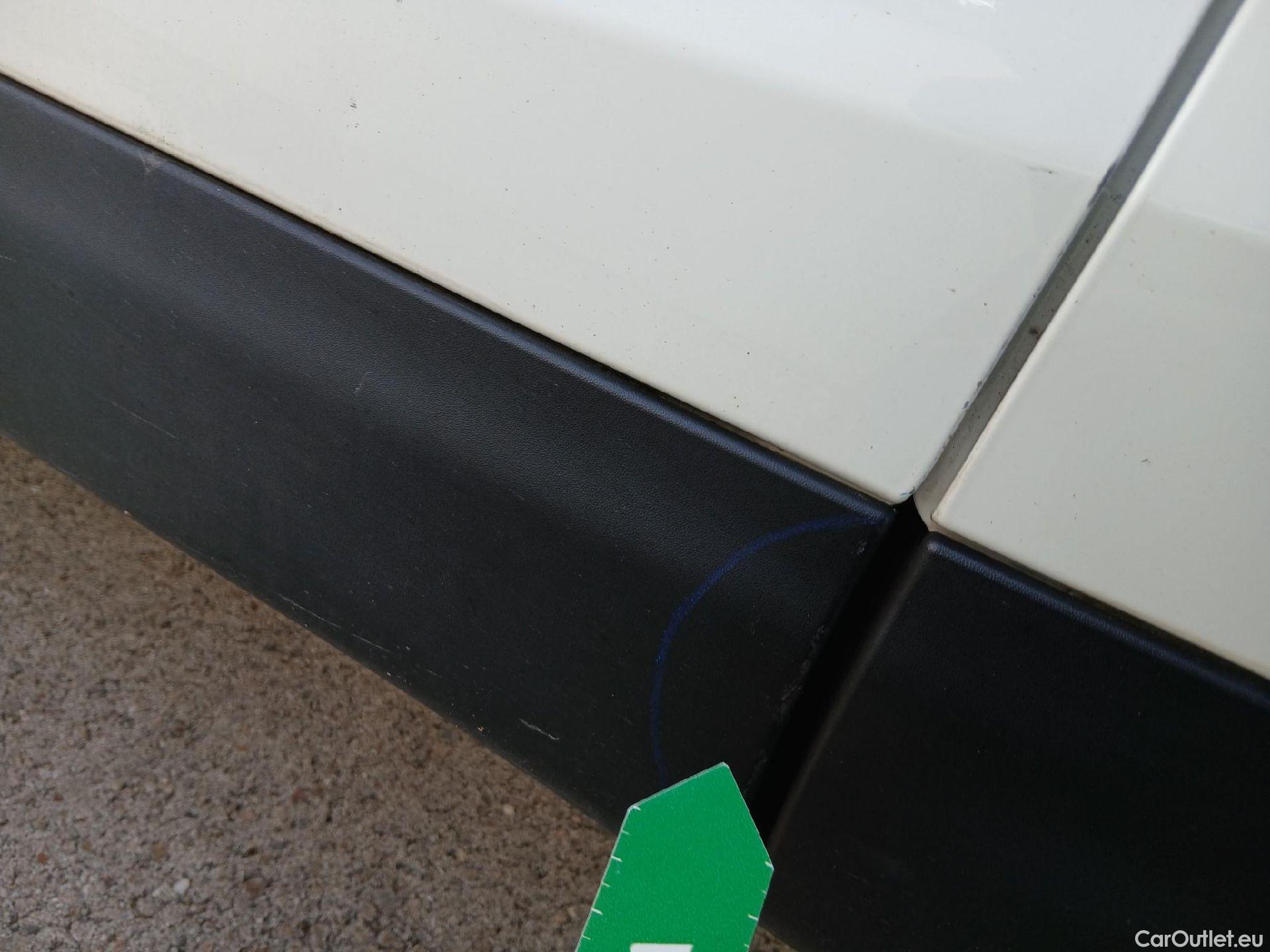  Nissan  Qashqai NISSAN  / 2017 / 5P / todoterreno dCi 85 kW (115 CV) ACENTA #21