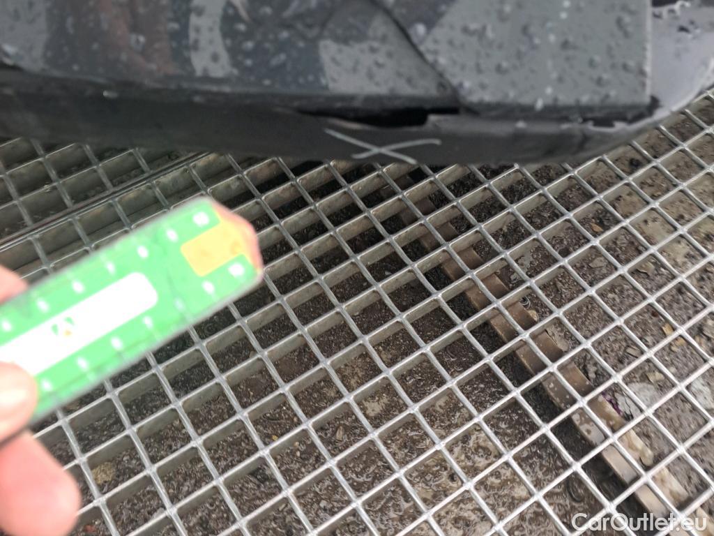  KIA  Sportage KIA  1.6MHEV Drive 100kW(136CV) 4x2(Crist Tintados)(CX) #24