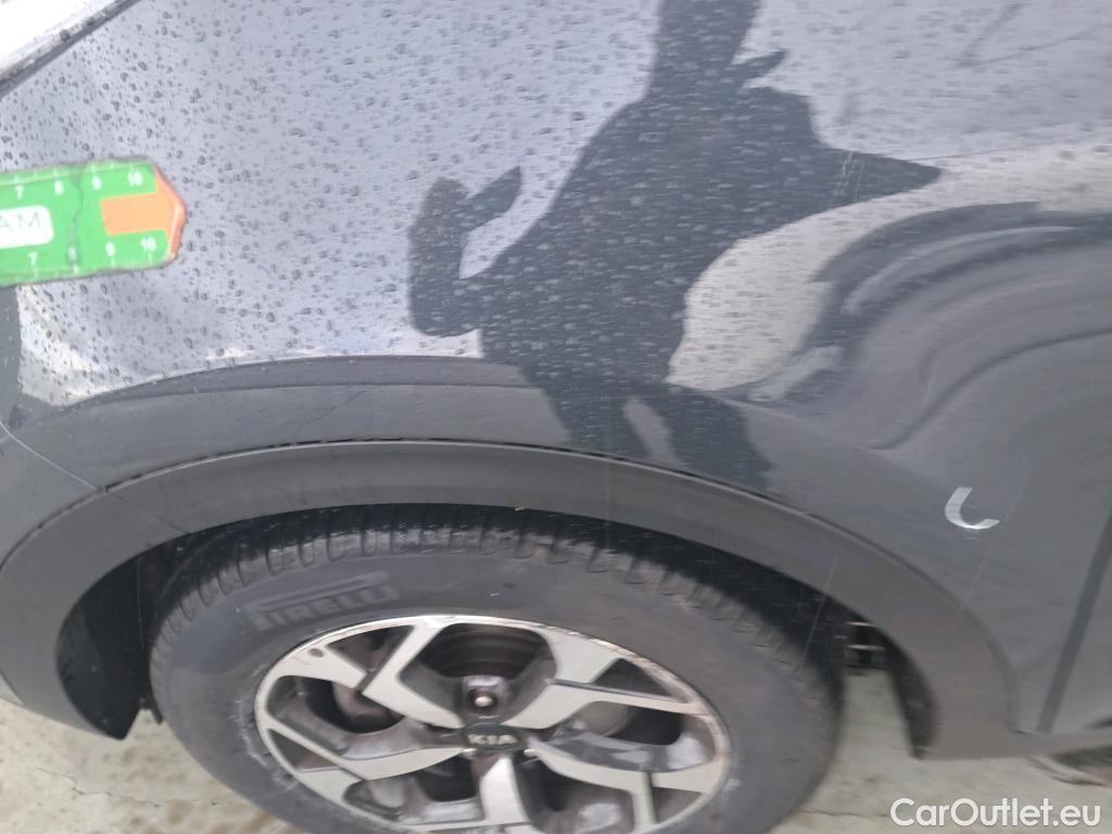  KIA  Sportage KIA  1.6MHEV Drive 100kW(136CV) 4x2(Crist Tintados)(CX) #36