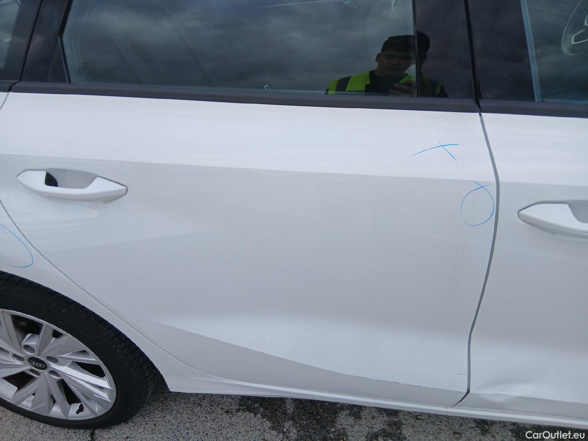  Audi  A3 AUDI  / 2020 / 5P / berlina con portón Sportback Advanced 30 TFSI 81kW S tronic (AC) #25