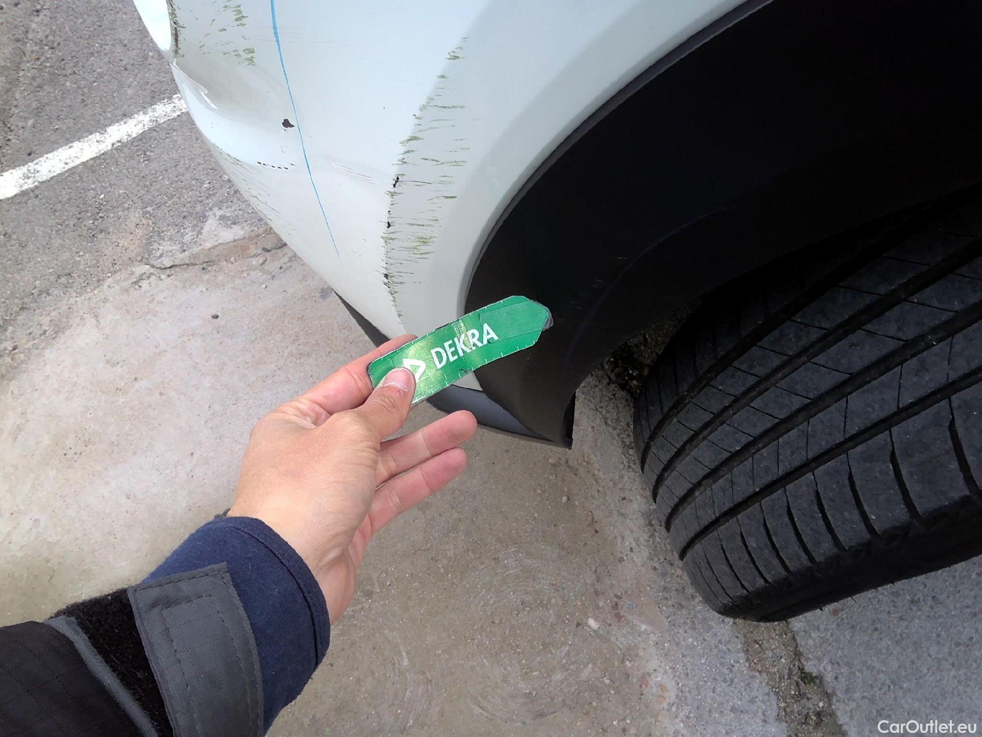  Nissan  Juke NISSAN  / 2019 / 5P / crossover DIG-T 84 kW (114 CV) DCT 7 Vel. Acenta (AC4) #8