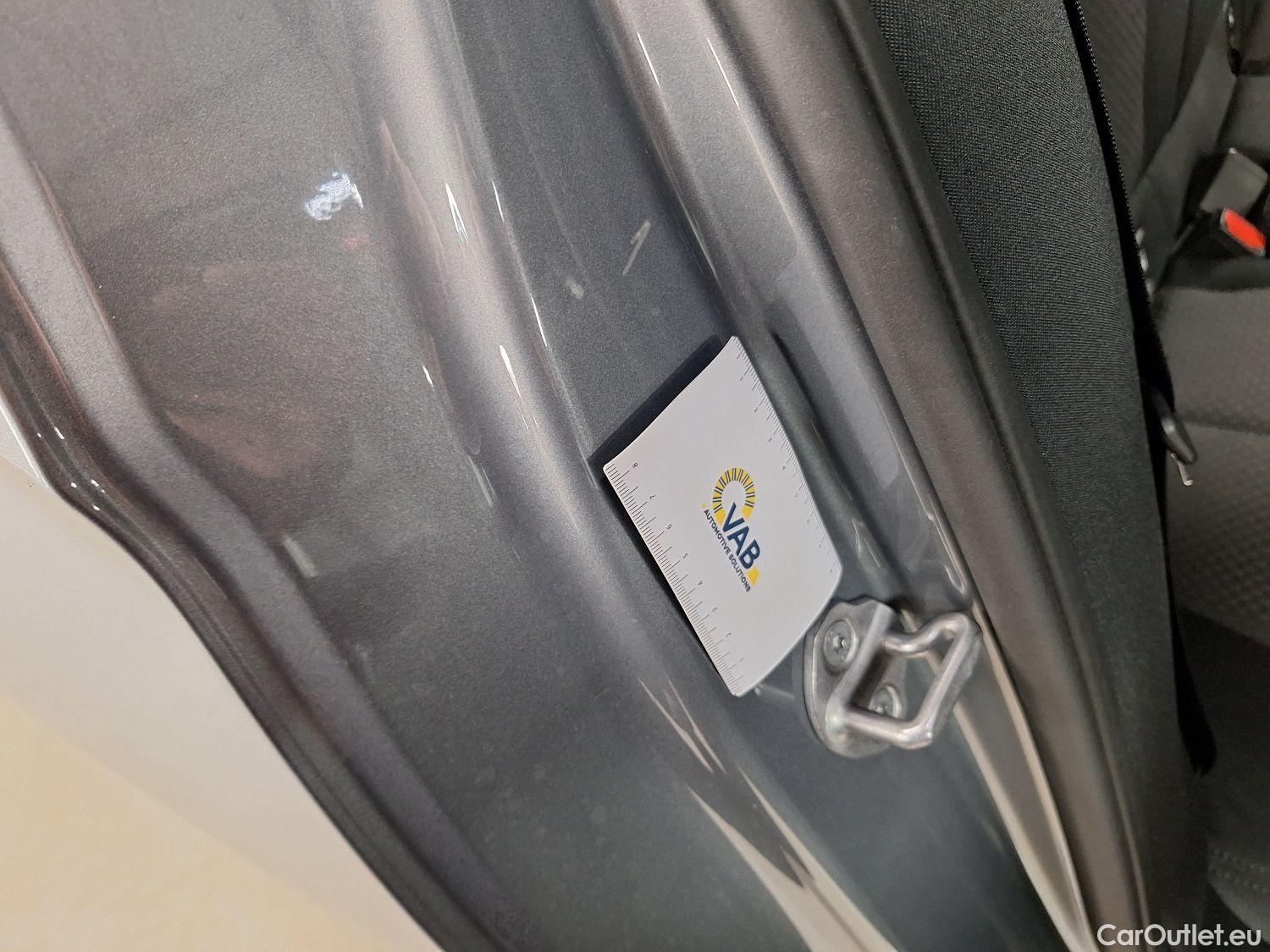  Bmw  Serie 1 BMW, 1-serie '19, BMW 1 Reeks Hatch 116dA (85 kW) 5d #14