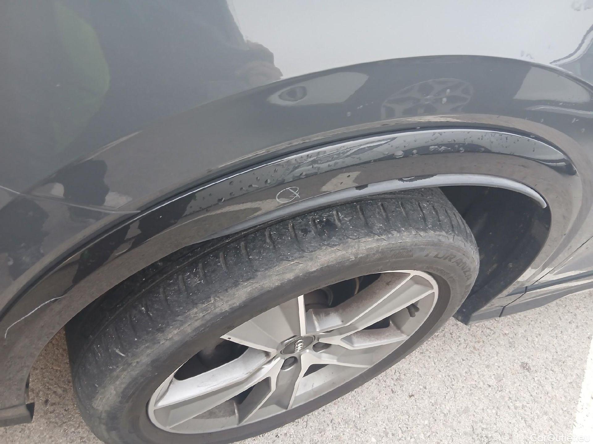  Audi  Q2 AUDI  / 2016 / 5P / todoterreno Design 30 TDI 85kW (116CV) S tronic #17