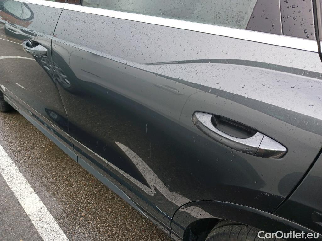  Audi  Q3 AUDI  / 2018 / 5P / todoterreno 45 TFSI e 180kW S tronic S Line #16