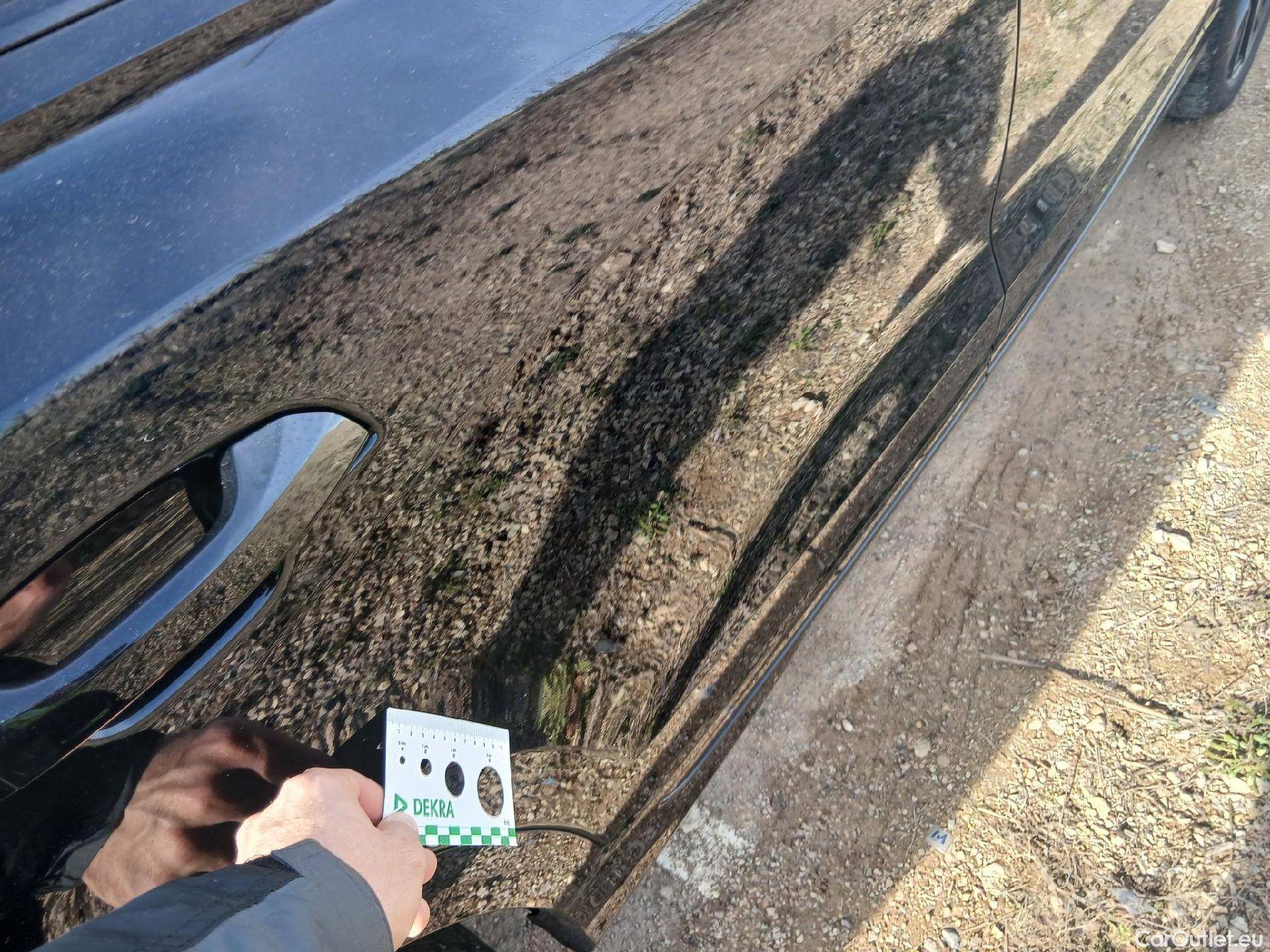  Audi  Q8 AUDI  / 2018 / 5P / todoterreno 45 TDI 170kW Black L quattro tiptronic #16