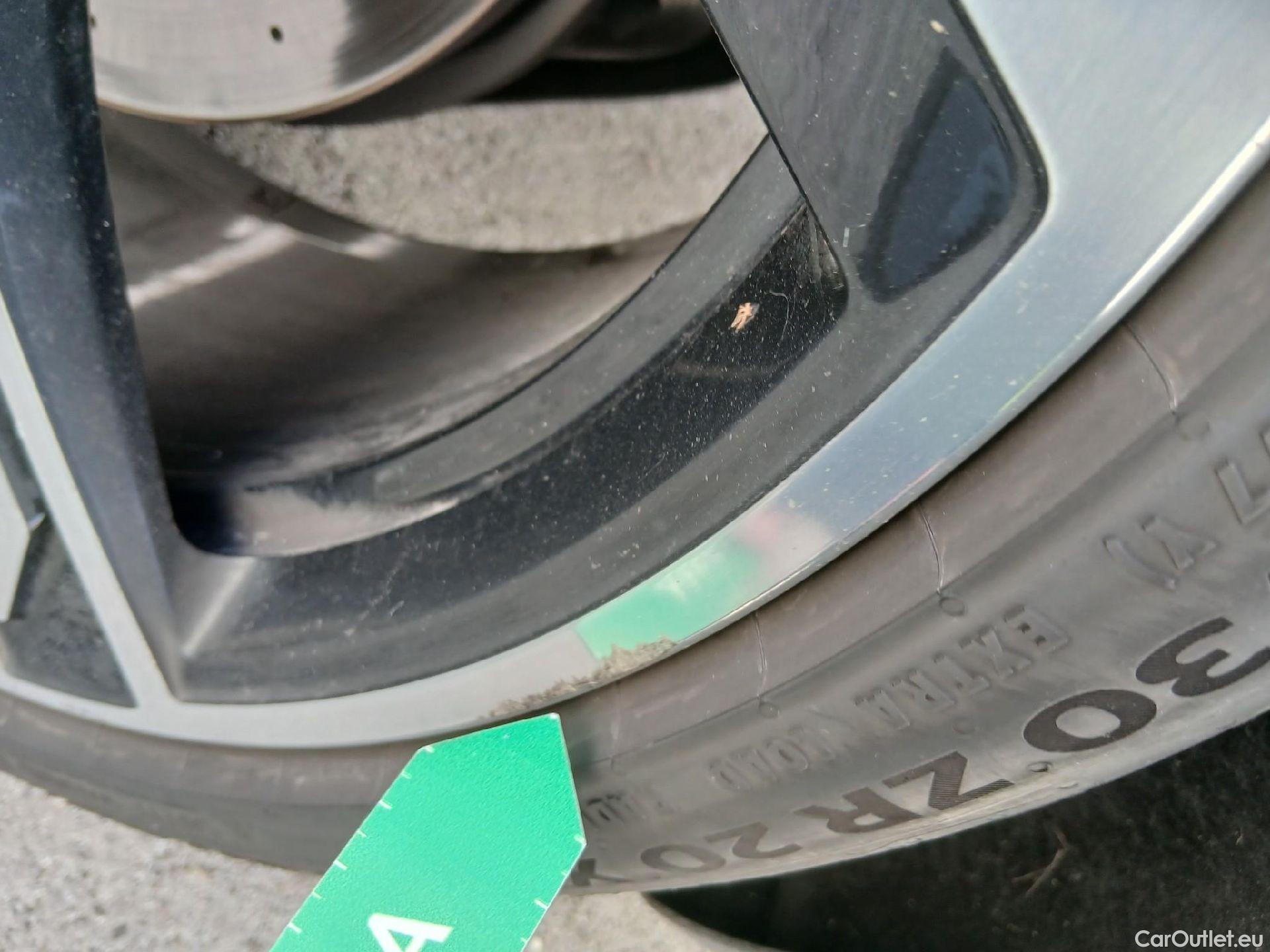  Audi  A5 Sportback AUDI A5 / 2019 / 5P / berlina con portón RS 5 2.9 TFSI quattro Sportback #3