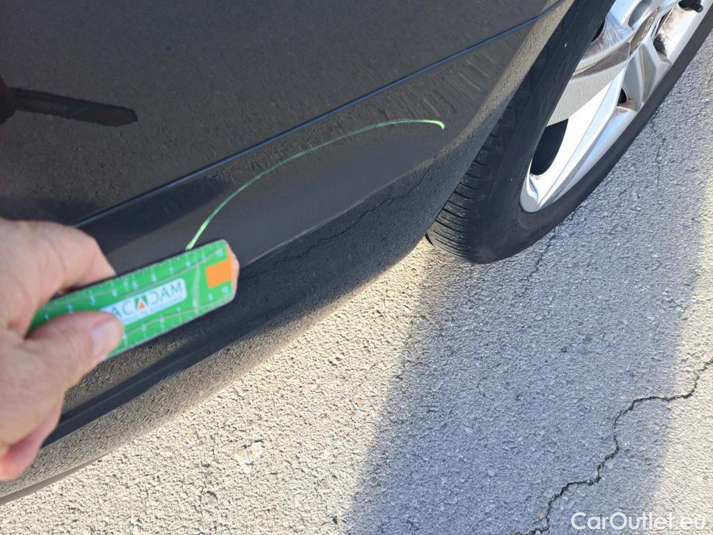  Audi  A4 AUDI  / 2019 / 5P / familiar Avant Advanced 35 TFSI 110kW S tronic #25