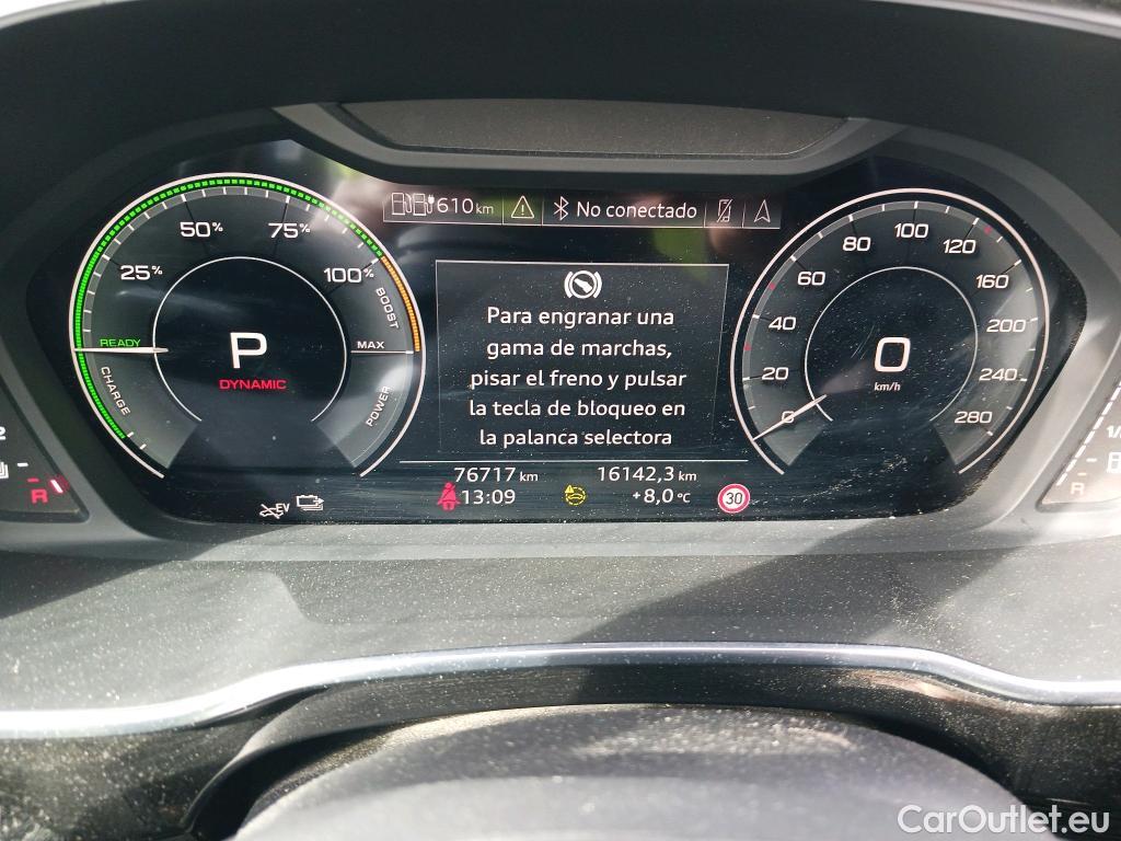  Audi  Q3 AUDI  / 2018 / 5P / todoterreno 45 TFSI e 180kW S tronic S Line #14