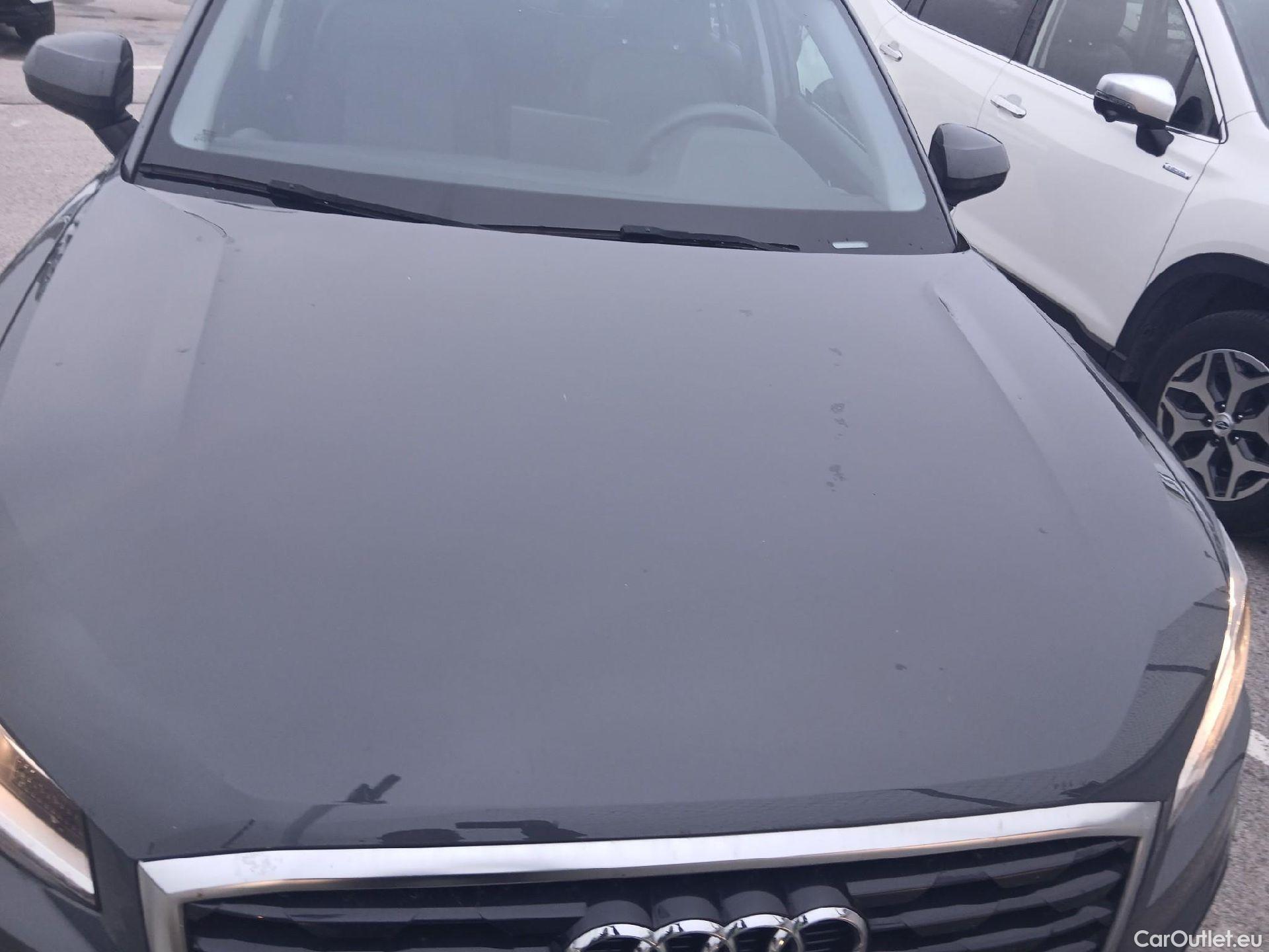  Audi  Q2 AUDI  / 2016 / 5P / todoterreno Design 30 TDI 85kW (116CV) S tronic #10