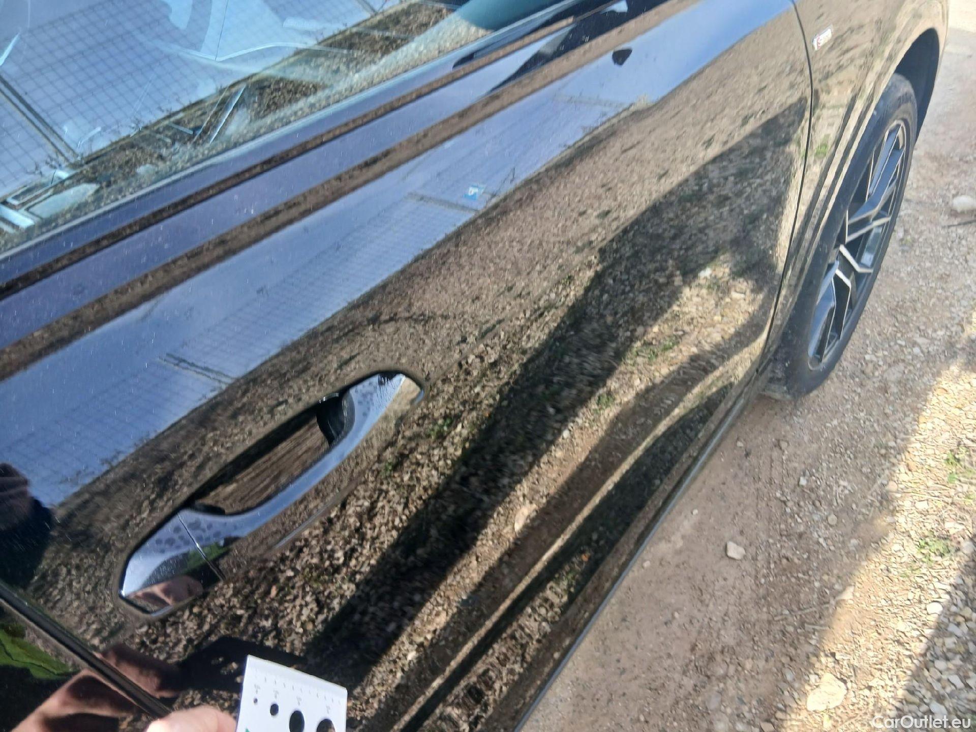  Audi  Q8 AUDI  / 2018 / 5P / todoterreno 45 TDI 170kW Black L quattro tiptronic #18