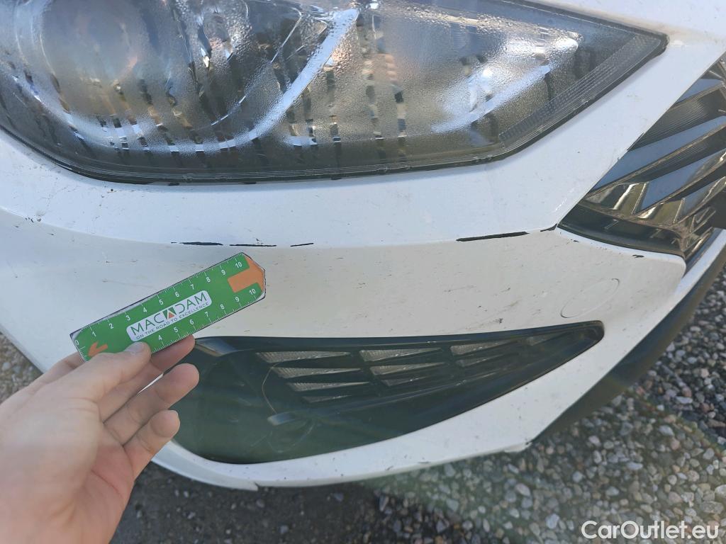  Hyundai  i30 HYUNDAI  / 2020 / 5P / berlina con portón 1.6 CRDI 85kW (116CV) Klass LRR #19