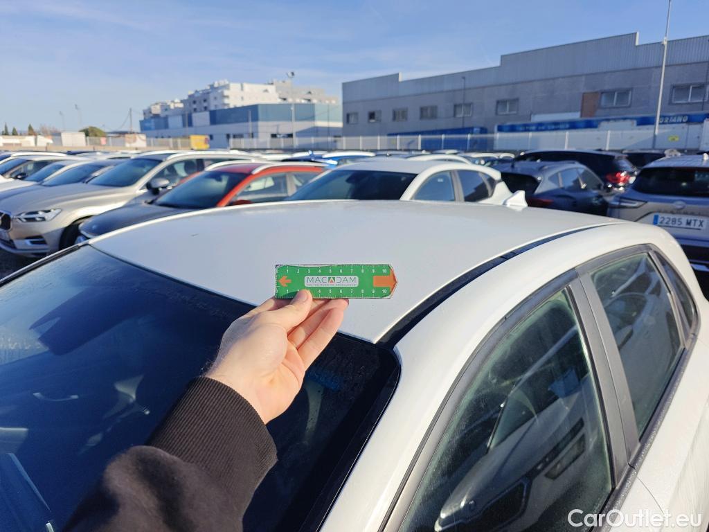  Hyundai  i30 HYUNDAI  / 2020 / 5P / berlina con portón 1.6 CRDI 85kW (116CV) Klass LRR #1