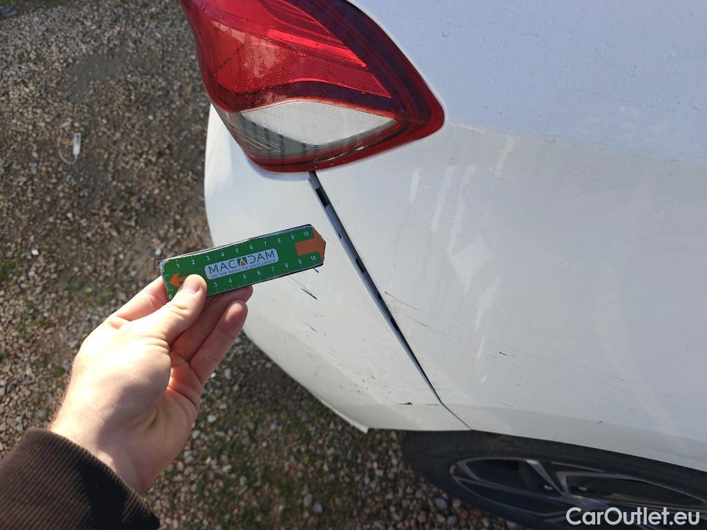  Hyundai  i30 HYUNDAI  / 2020 / 5P / berlina con portón 1.6 CRDI 85kW (116CV) Klass LRR #32