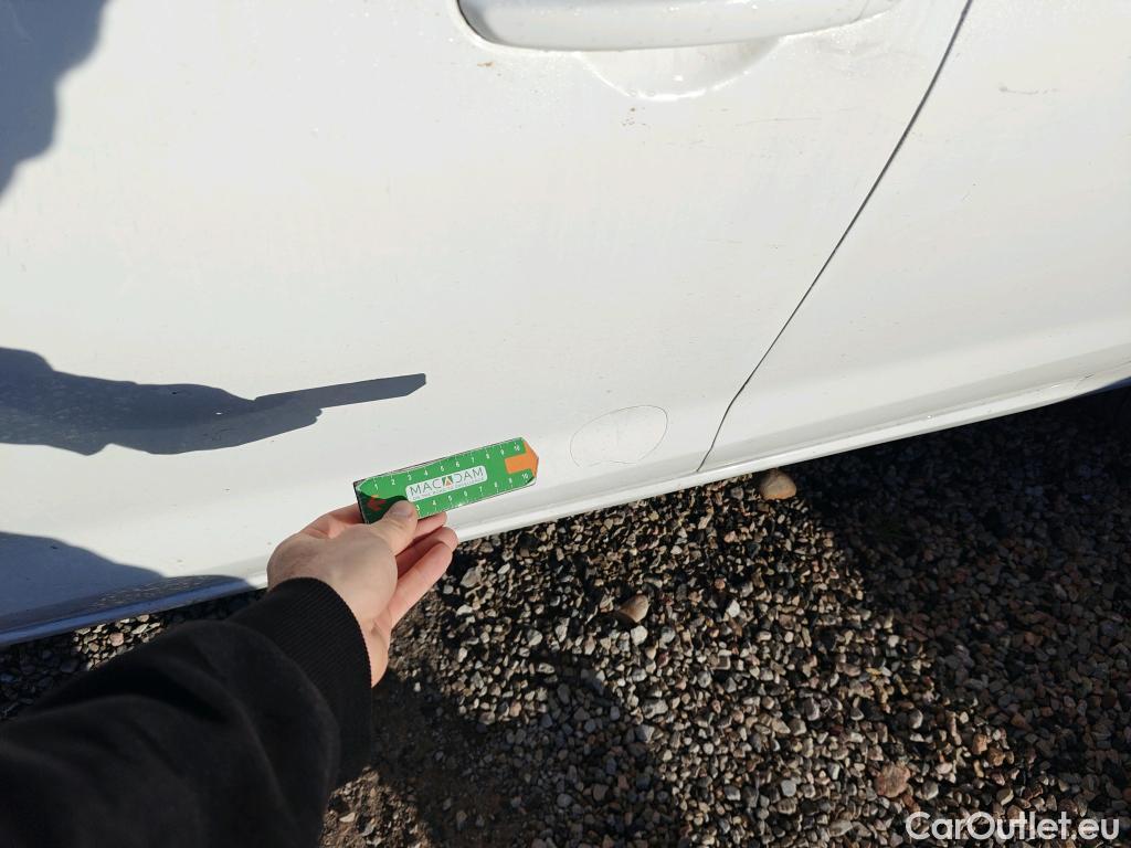  Hyundai  i30 HYUNDAI  / 2020 / 5P / berlina con portón 1.6 CRDI 85kW (116CV) Klass LRR #39