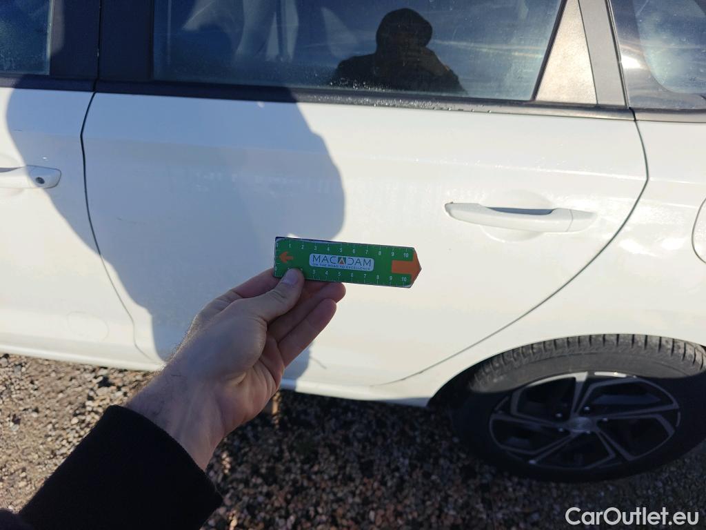  Hyundai  i30 HYUNDAI  / 2020 / 5P / berlina con portón 1.6 CRDI 85kW (116CV) Klass LRR #36