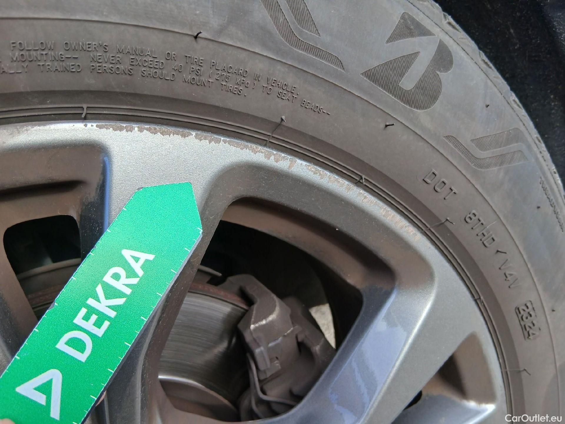  Ford  Kuga FORD  / 2019 / 5P / todoterreno ST-Line X 2.0 EcoBlue 140kW 4x4 Auto #30