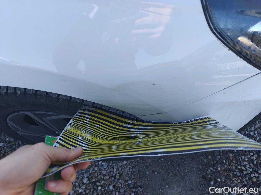  Hyundai  i30 HYUNDAI  / 2020 / 5P / berlina con portón 1.6 CRDI 85kW (116CV) Klass LRR #12