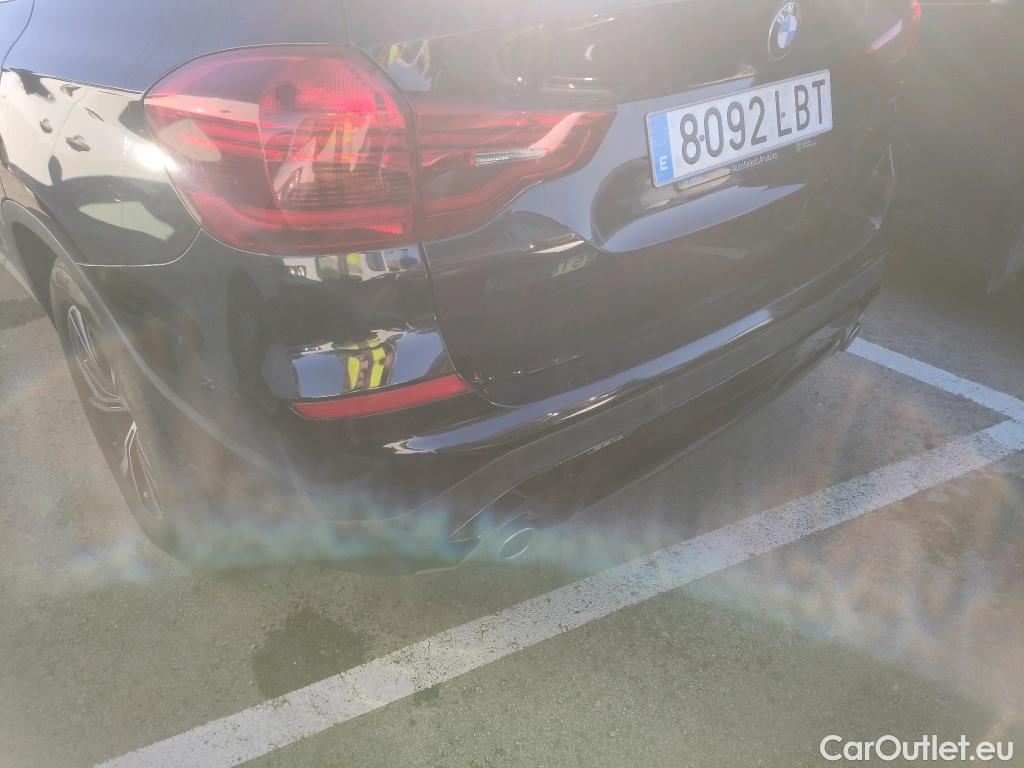  Bmw  X3 BMW  / 2017 / 5P / todoterreno sDrive18d #28