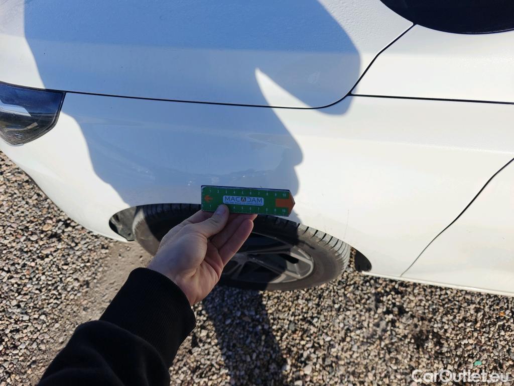  Hyundai  i30 HYUNDAI  / 2020 / 5P / berlina con portón 1.6 CRDI 85kW (116CV) Klass LRR #47