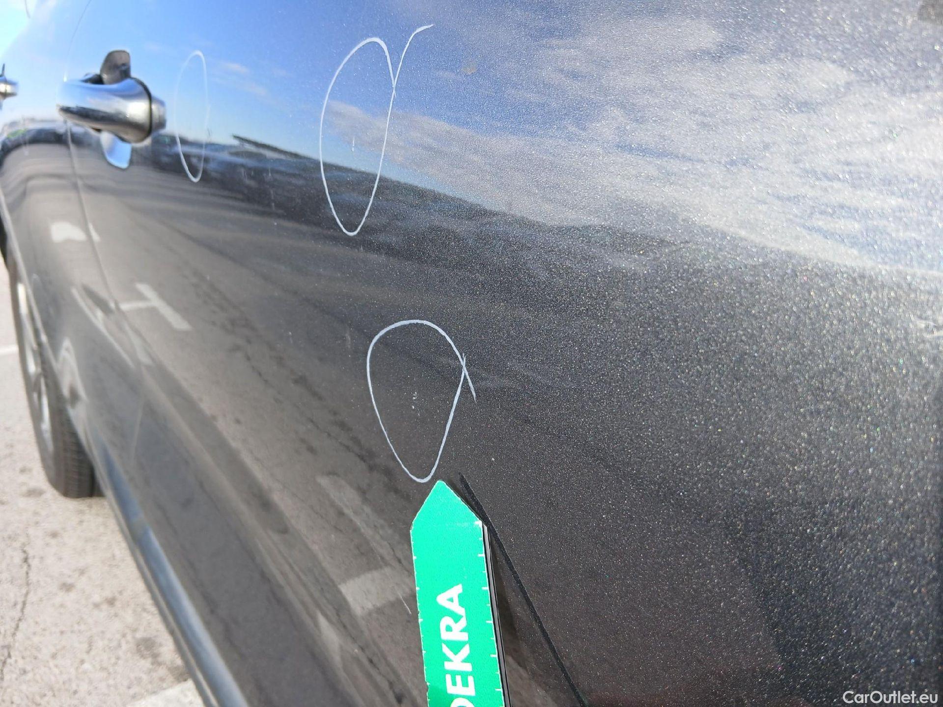  Ford  Kuga FORD  / 2019 / 5P / todoterreno ST-Line X 2.0 EcoBlue 140kW 4x4 Auto #27