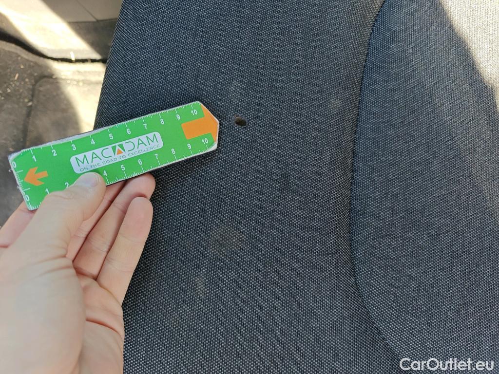  Hyundai  i30 HYUNDAI  / 2020 / 5P / berlina con portón 1.6 CRDI 85kW (116CV) Klass LRR #23