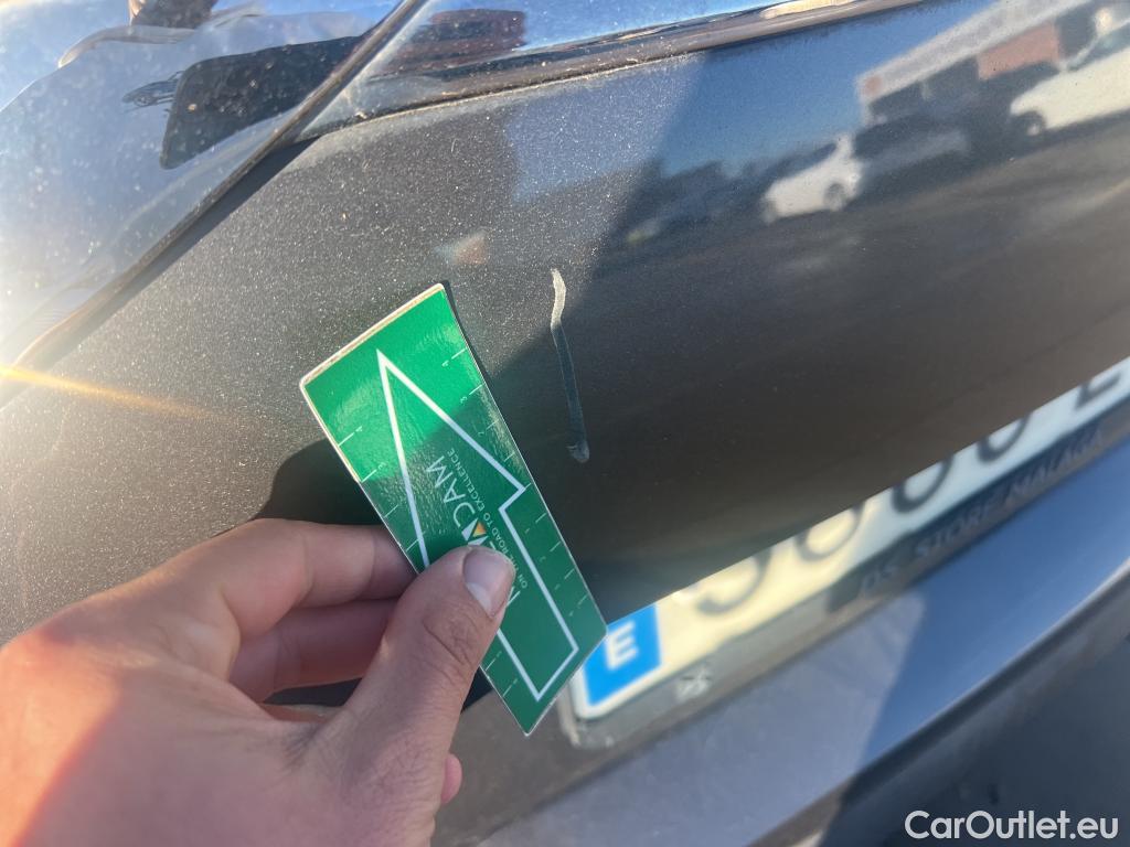  DS  DS7 DS DS 7 Crossback / 2017 / 5P / todoterreno BlueHDi DE 96kW (130CV) Auto. CHIC (AC) #2