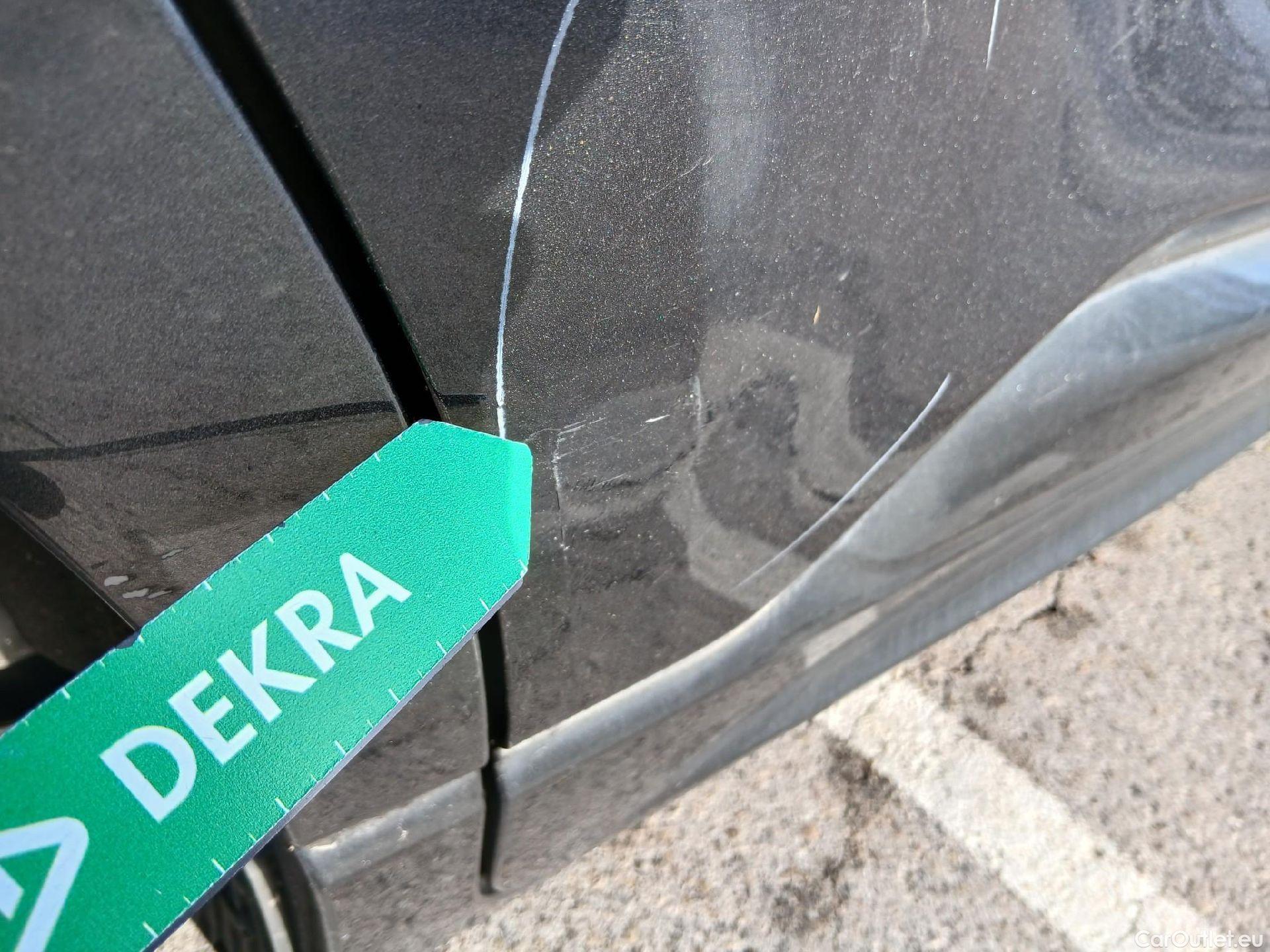  Ford  Kuga FORD  / 2019 / 5P / todoterreno ST-Line X 2.0 EcoBlue 140kW 4x4 Auto #25