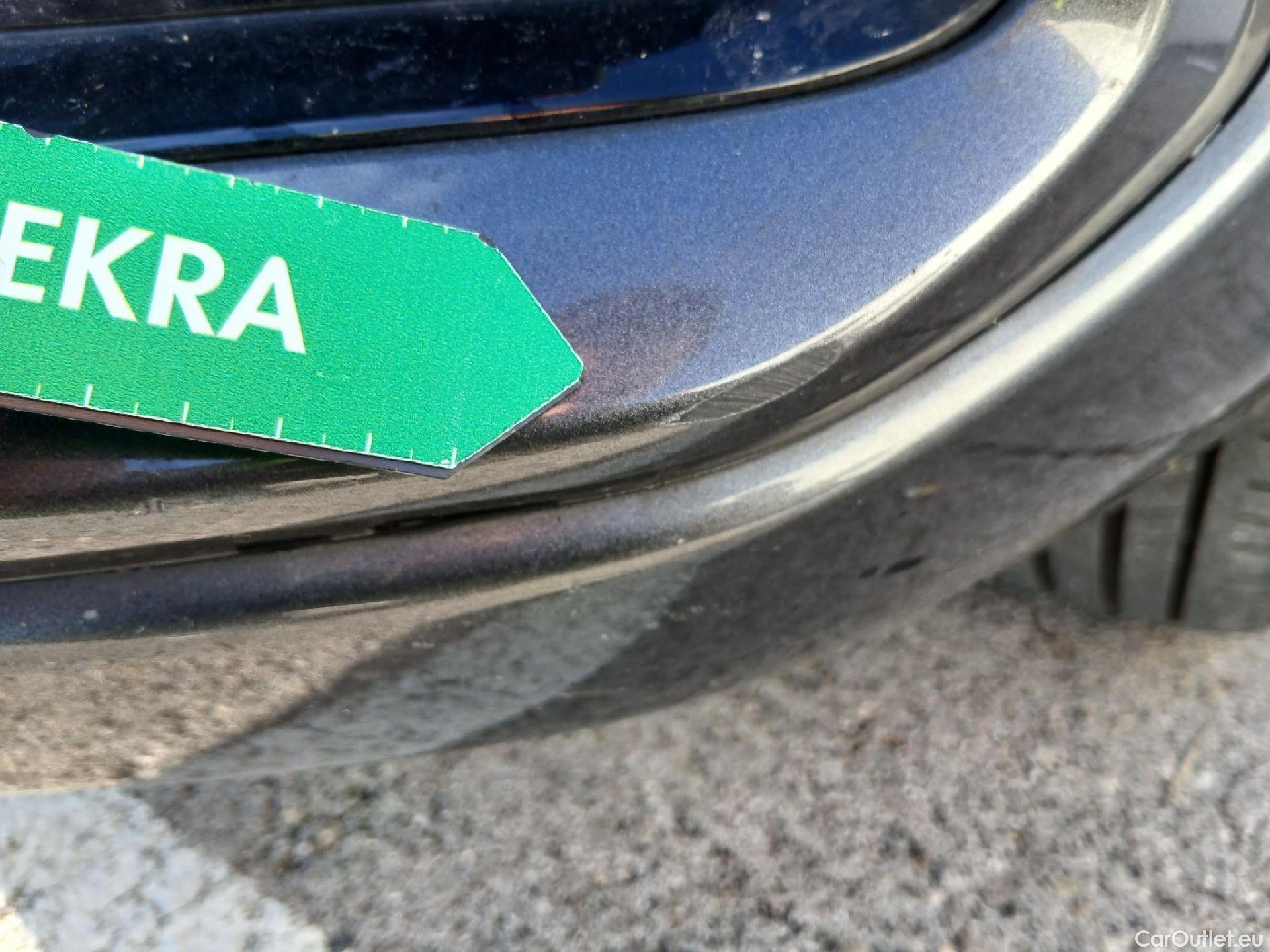  Ford  Kuga FORD  / 2019 / 5P / todoterreno ST-Line X 2.0 EcoBlue 140kW 4x4 Auto #5