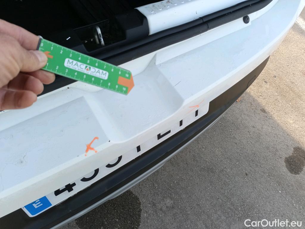  Dacia  Sandero DACIA  / 2020 / 5P / berlina con portón Stepway Essential TCe 67kW (90V) #10