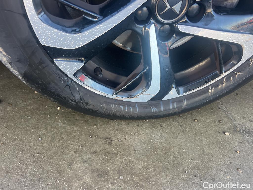  DS  DS7 DS DS 7 Crossback / 2017 / 5P / todoterreno BlueHDi DE 96kW (130CV) Auto. CHIC (AC) #5