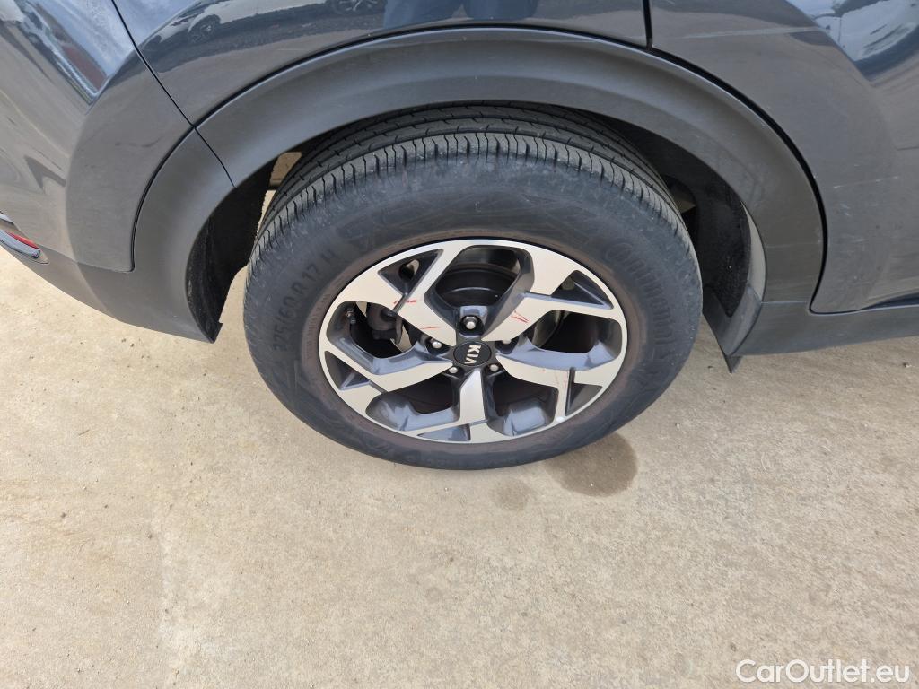  KIA  Sportage KIA  / 2018 / 5P / todoterreno 1.6 MHEV Business 100kW (136CV) 4x2 #5