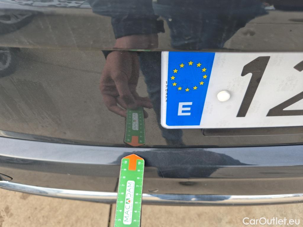  KIA  Sportage KIA  / 2018 / 5P / todoterreno 1.6 MHEV Business 100kW (136CV) 4x2 #30