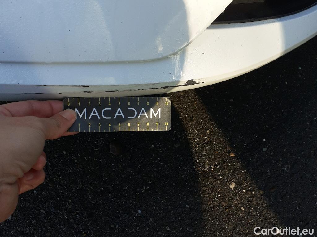  Renault  Clio RENAULT  / 2019 / 5P / berlina con portón Business Blue dCi 74kW (100CV) #15