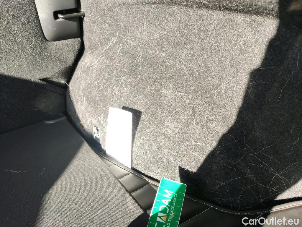  Land Rover  Discovery LEXUS RZ / 2022 / 5P / todoterreno 450e Executive #9