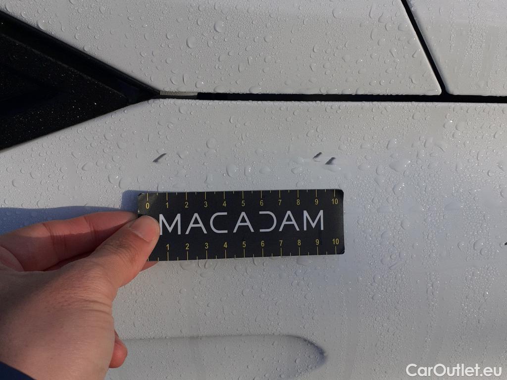  Renault  Clio RENAULT  / 2019 / 5P / berlina con portón Business Blue dCi 74kW (100CV) #24