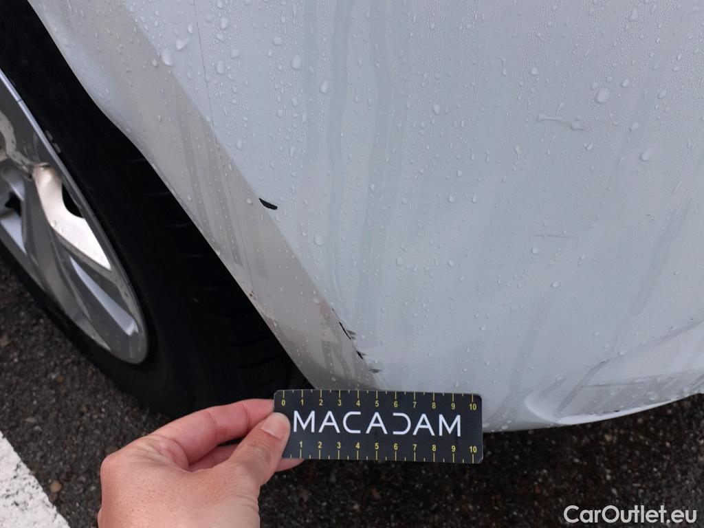  Renault  Clio RENAULT  / 2019 / 5P / berlina con portón Business Blue dCi 74kW (100CV) #17