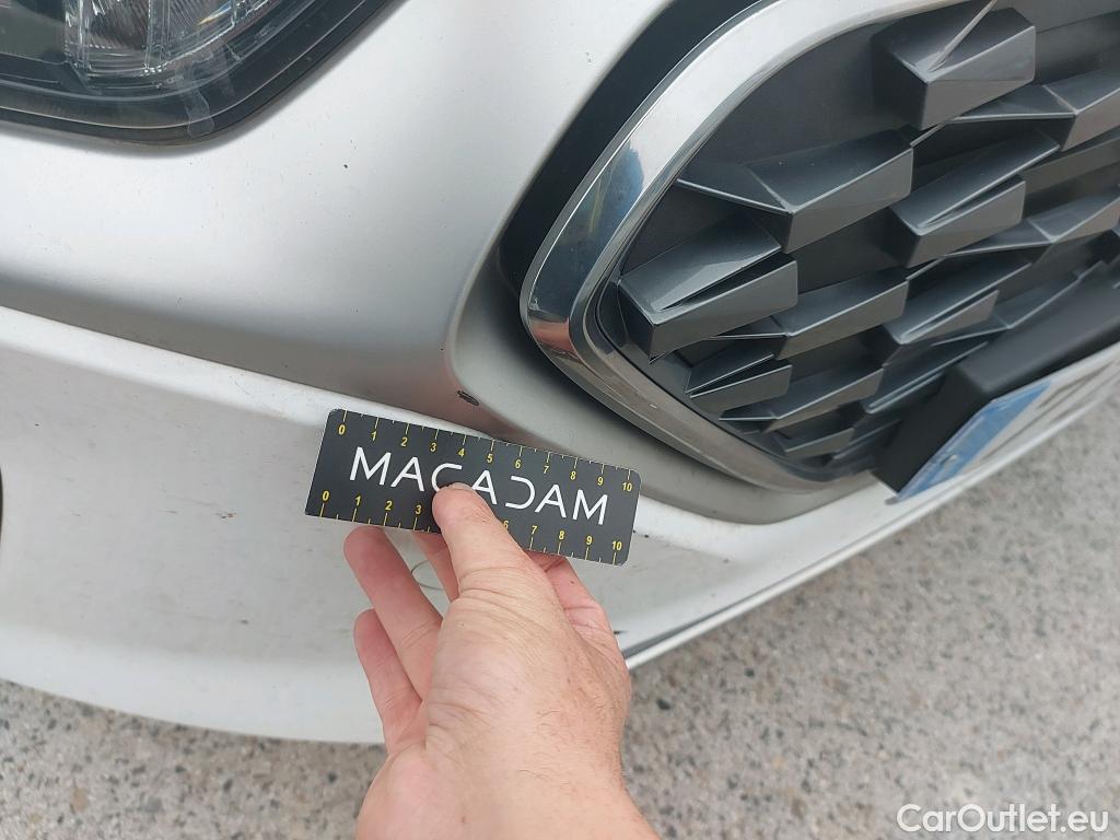  Hyundai   Ioniq HYUNDAI / 2019 / 5P / berlina con portón 1.6 GDI HEV Tecno DCT #23