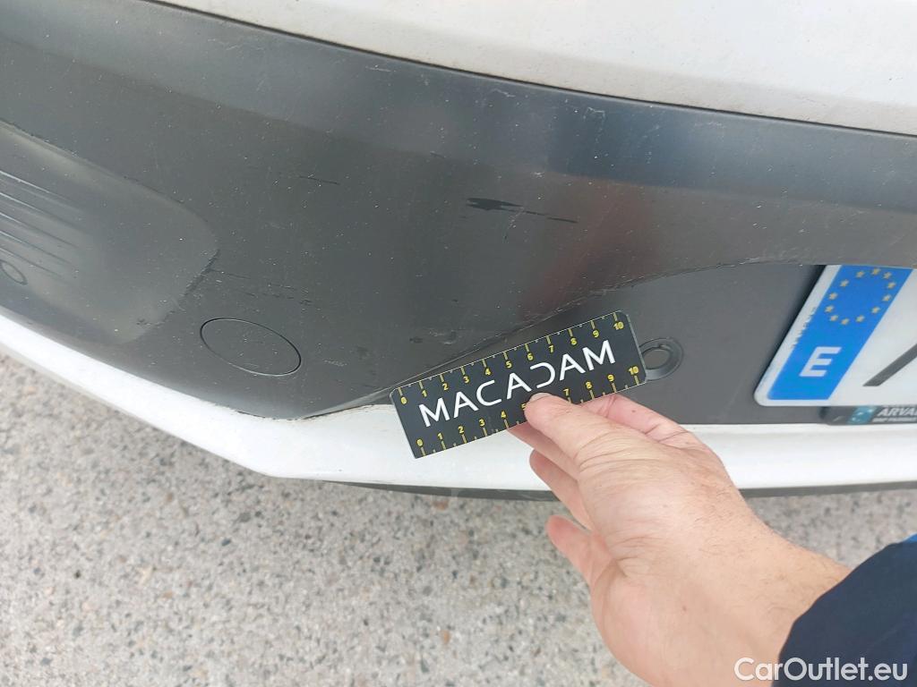  Hyundai   Ioniq HYUNDAI / 2019 / 5P / berlina con portón 1.6 GDI HEV Tecno DCT #21