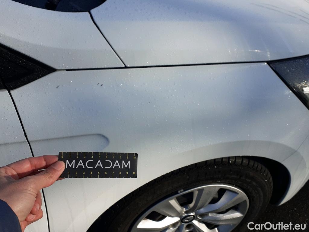  Renault  Clio RENAULT  / 2019 / 5P / berlina con portón Business Blue dCi 74kW (100CV) #23