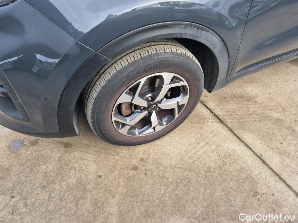  KIA  Sportage KIA  / 2018 / 5P / todoterreno 1.6 MHEV Business 100kW (136CV) 4x2 #3