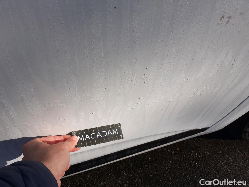  Renault  Clio RENAULT  / 2019 / 5P / berlina con portón Business Blue dCi 74kW (100CV) #4