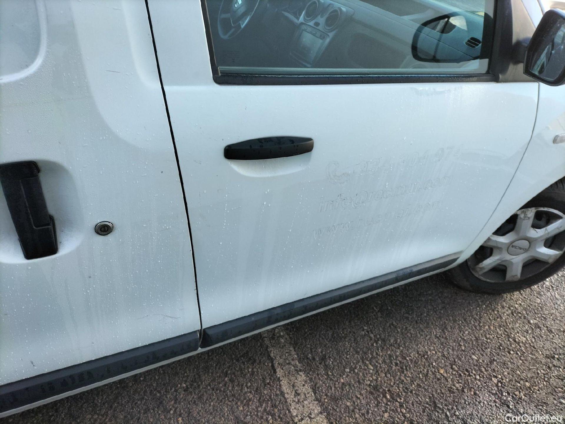  Dacia  Dokker DACIA  / 2013 / 4P / furgón derivado de turismo Van Essential 1.6 80kW (110CV) GLP #67