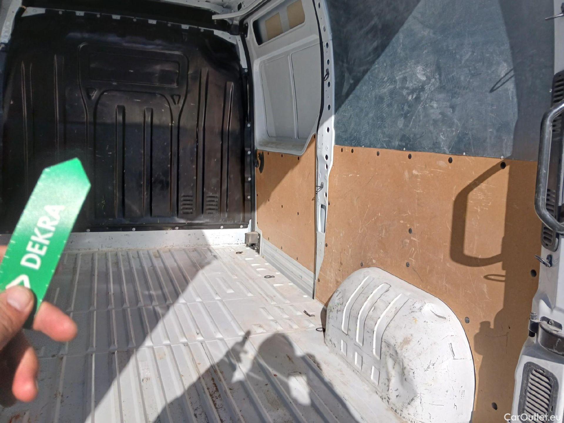  Opel  Movano OPEL  / 2019 / 4P / furgón 2.3 CDTI 99kW (135CV) L2 H2 F 3.5t (AC) #6