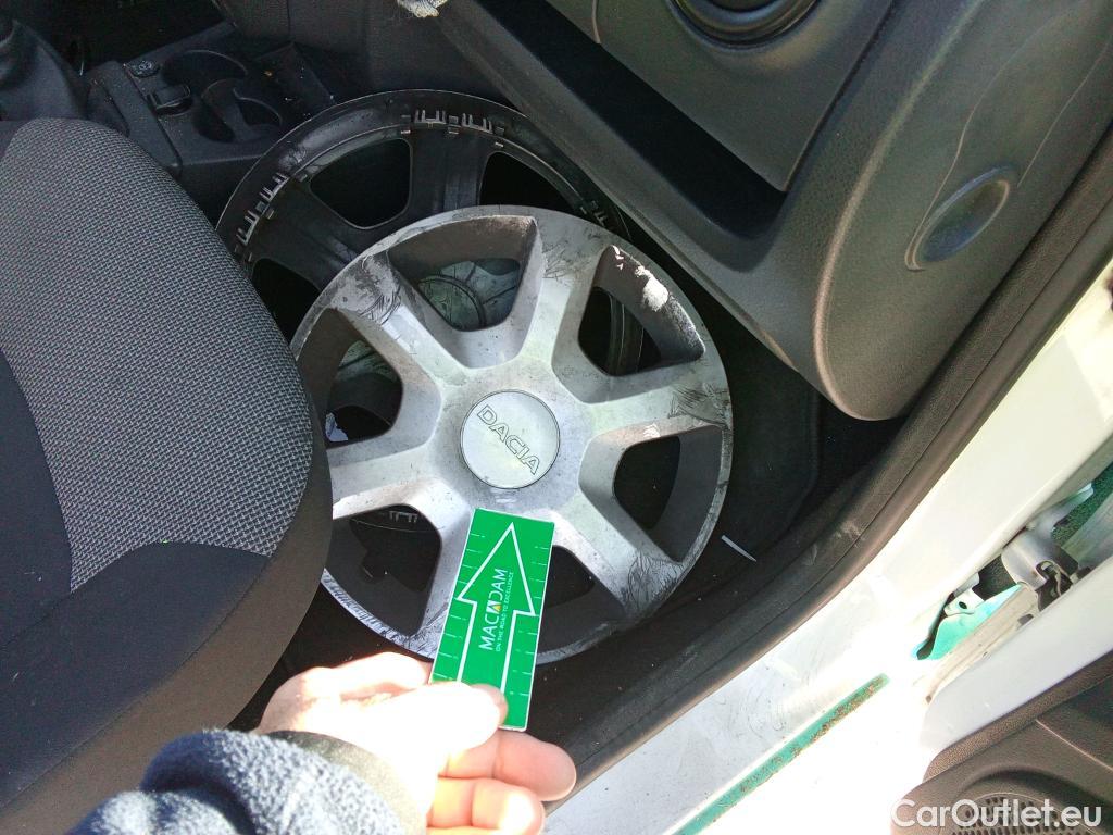  Dacia  Dokker DACIA  / 2013 / 4P / furgón derivado de turismo Essential 1.6 75kW (100CV) GLP #44