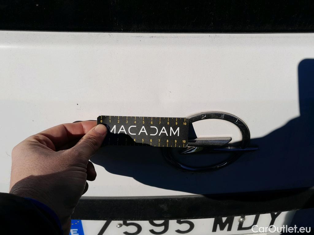  Opel  Combo OPEL  / 2018 / 3P / furgón derivado de turismo Cargo L 650kg Diesel 1.5 100HP S&S MT E6 #11