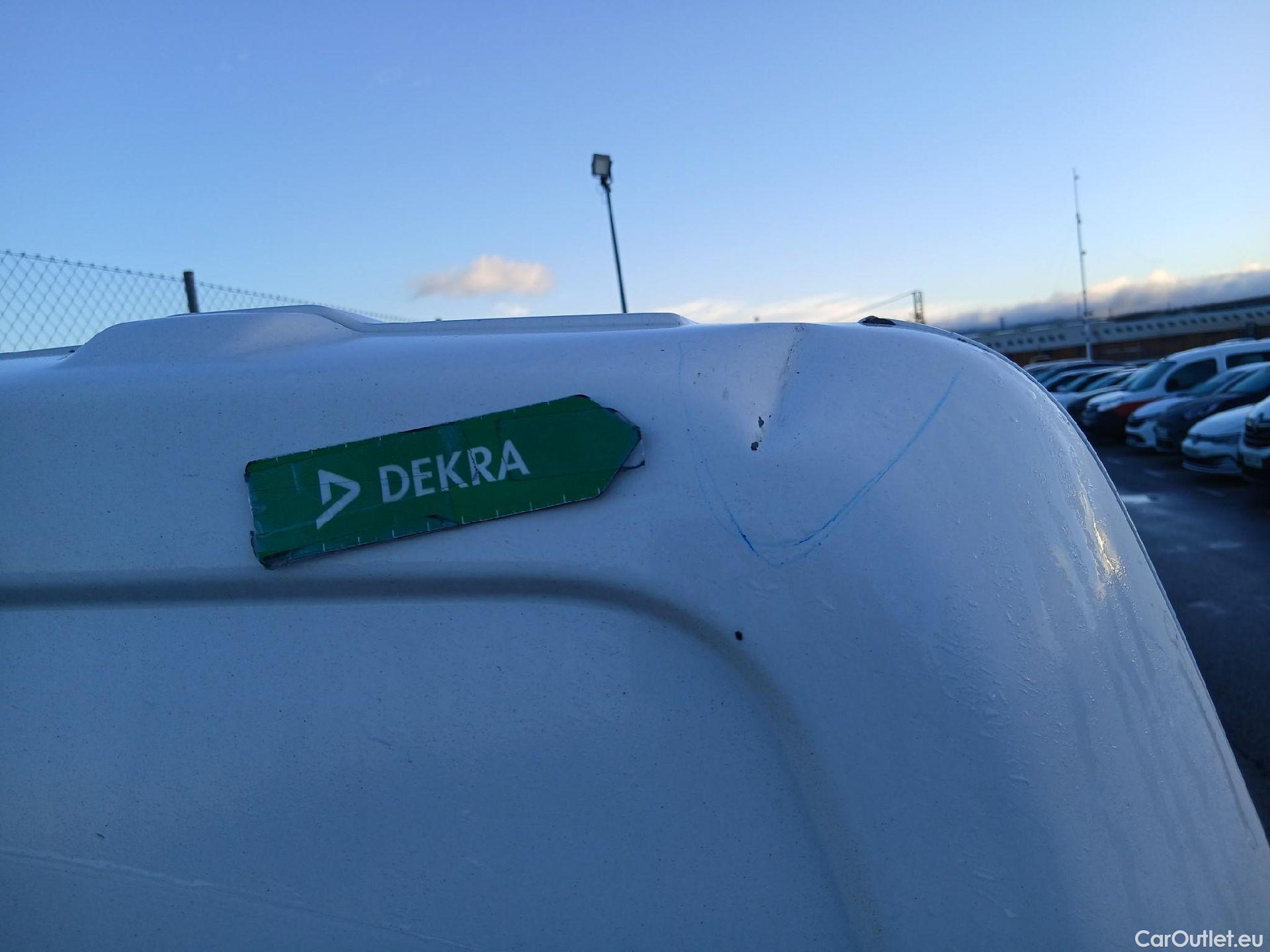  Opel  Vivaro OPEL  / 2019 / 4P / furgón 2.0 Diésel 88kW (120CV) M Inc. Select #14