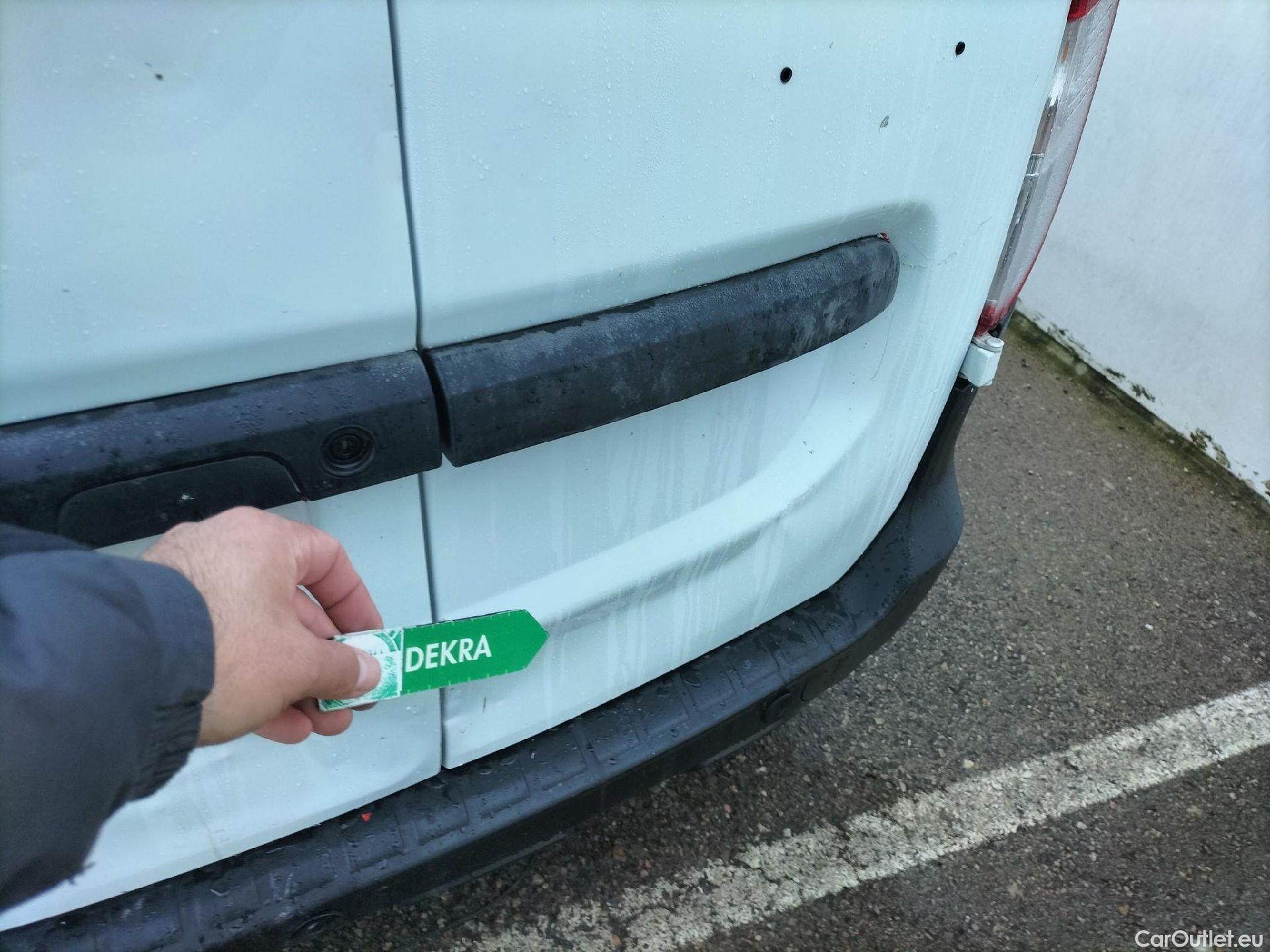  Dacia  Dokker DACIA  / 2013 / 4P / furgón derivado de turismo Van Essential 1.6 80kW (110CV) GLP #52